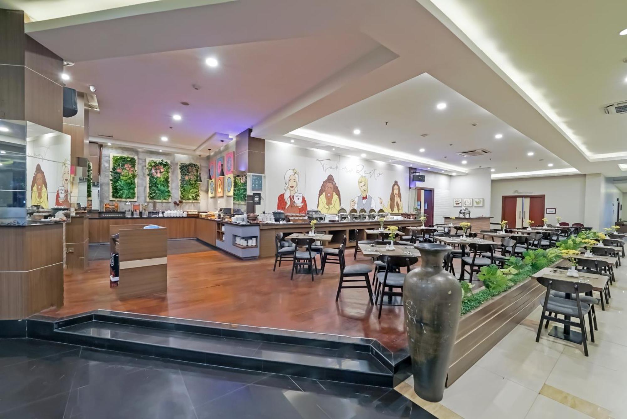 Tjokro Hotel Klaten Exterior photo